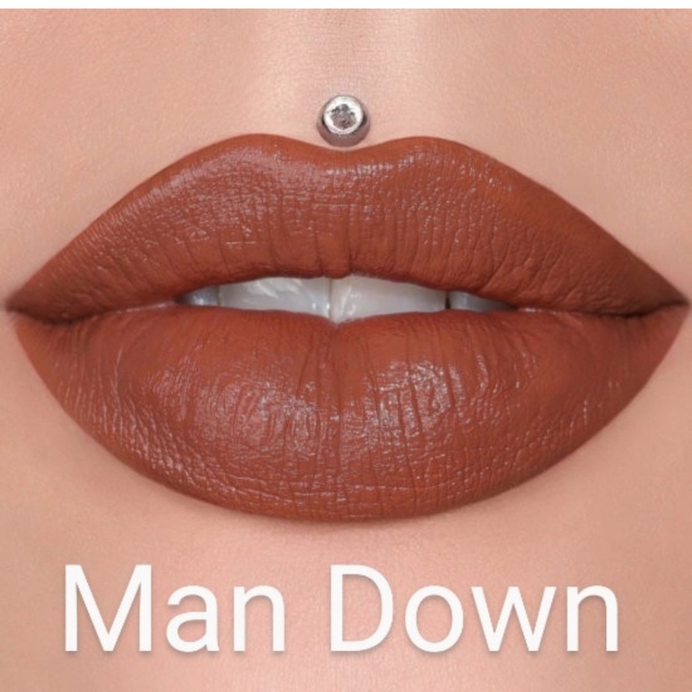 Jeffree Star Women's  Velvet‎ Lipstick - Vibrant Pink "Man Down" - Picture 5 of 6